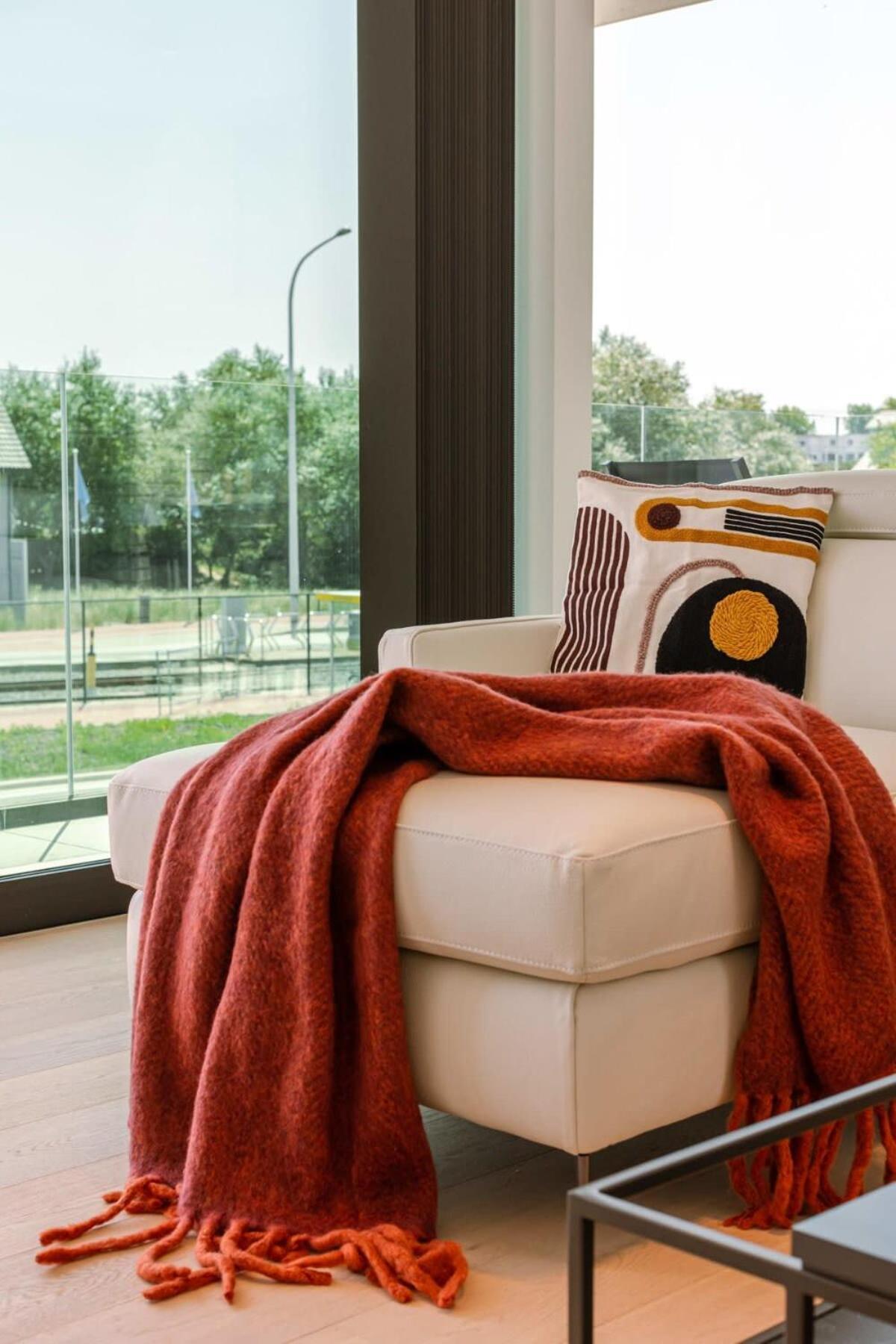 New, Luxurious And Modern Apartment With Private Parking コクセッド エクステリア 写真